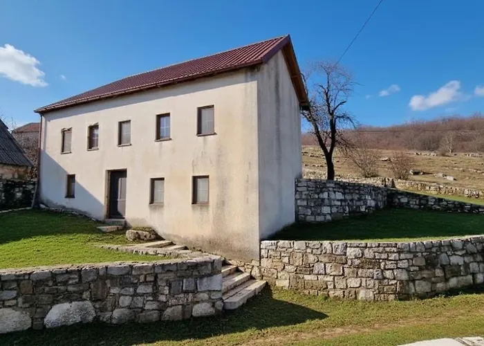 Planinska Kuca * Vrancici (Sarajevo)